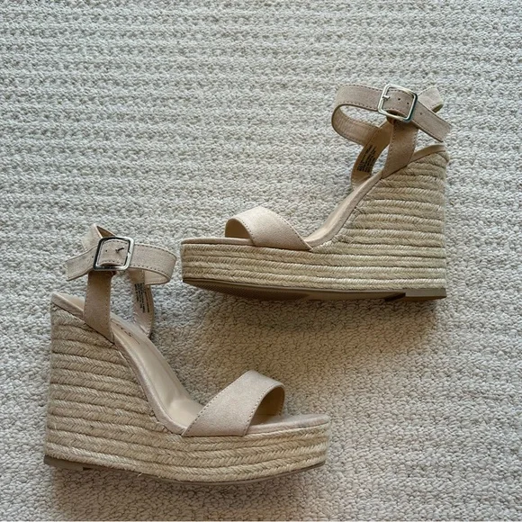 Lulu’s Beachy Dreams Natural Suede Espadrille Wedges Heels Size 7.5 - Picture 3 of 14